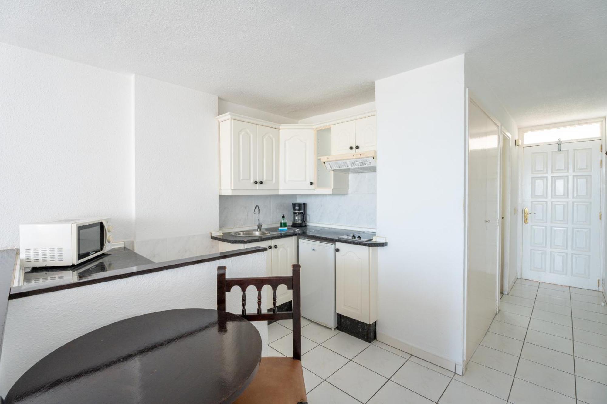 Apartamentos Borinquen 플라야데라스아메리카스 외부 사진