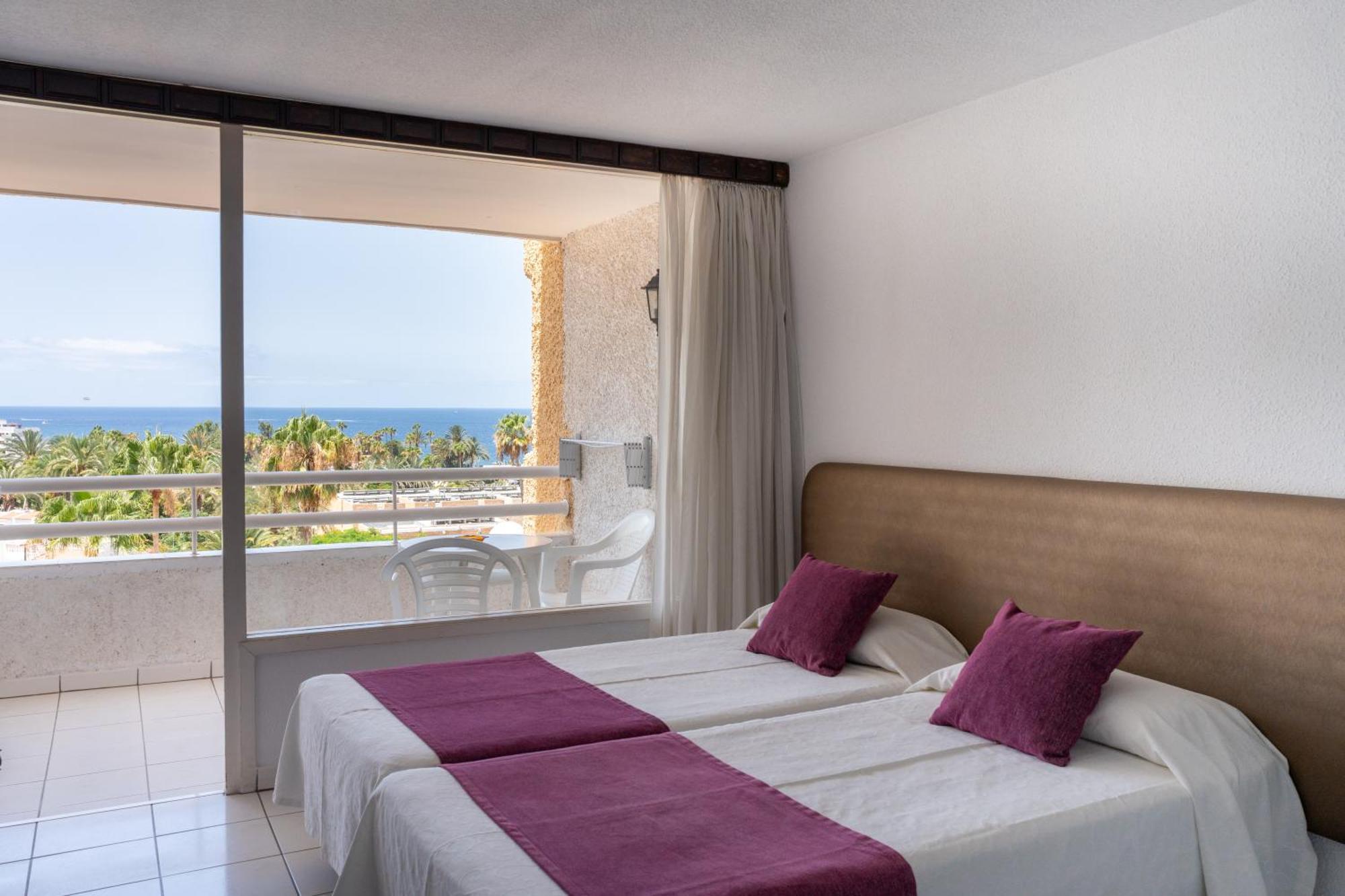 Apartamentos Borinquen 플라야데라스아메리카스 외부 사진
