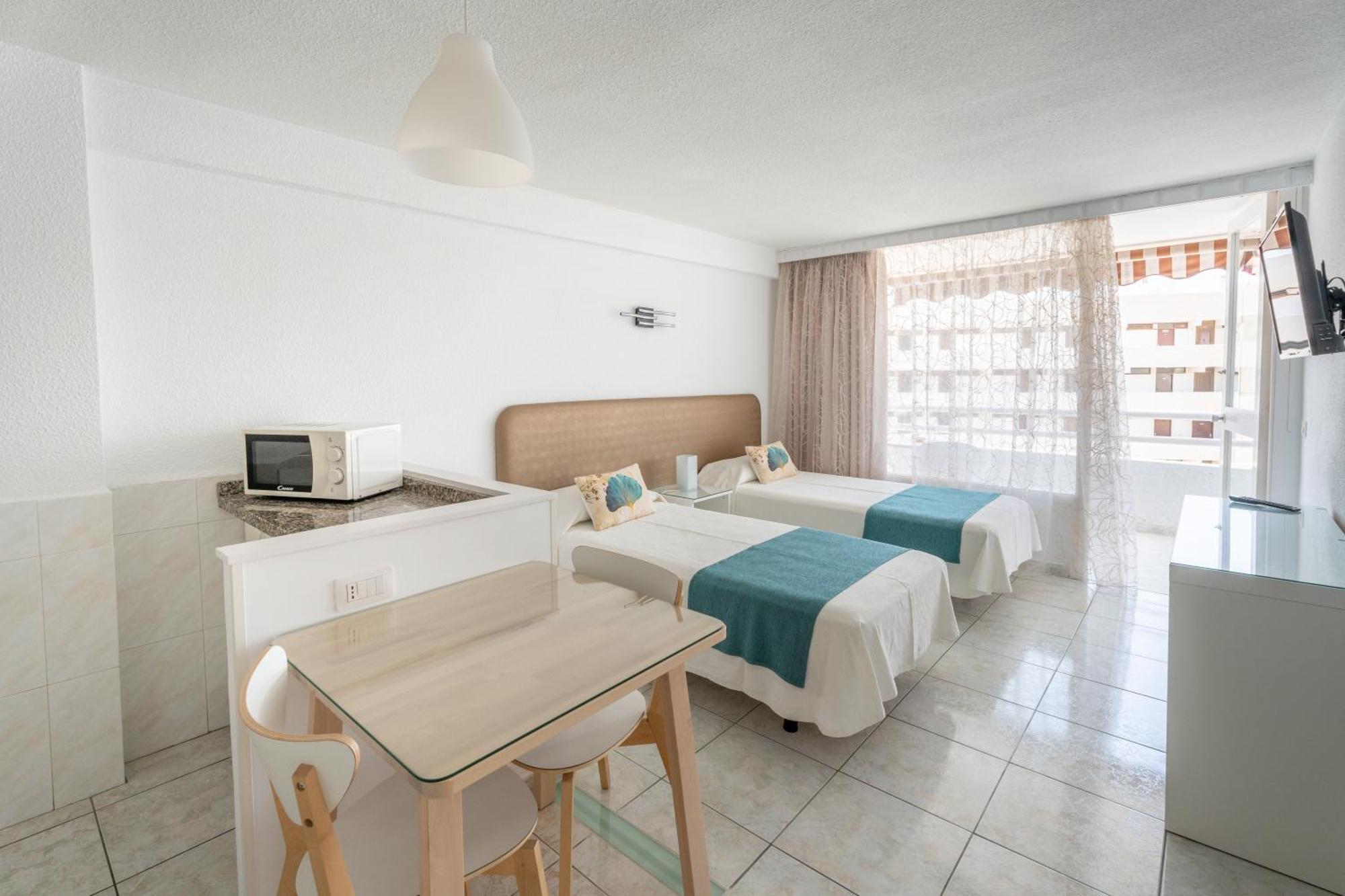 Apartamentos Borinquen 플라야데라스아메리카스 외부 사진