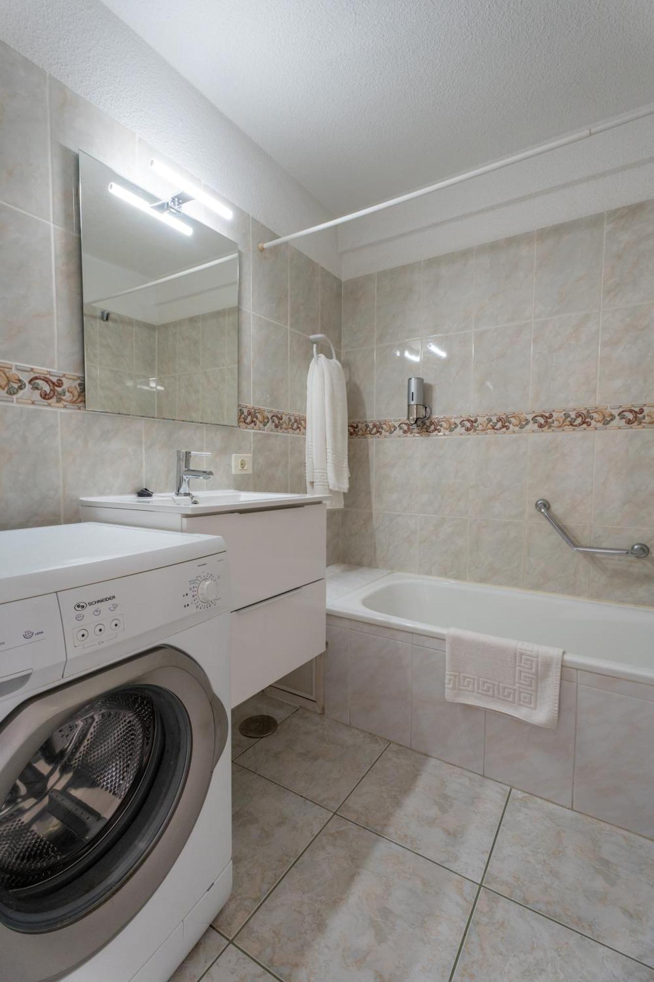 Apartamentos Borinquen 플라야데라스아메리카스 외부 사진