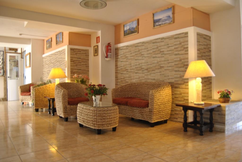 Apartamentos Borinquen 플라야데라스아메리카스 외부 사진