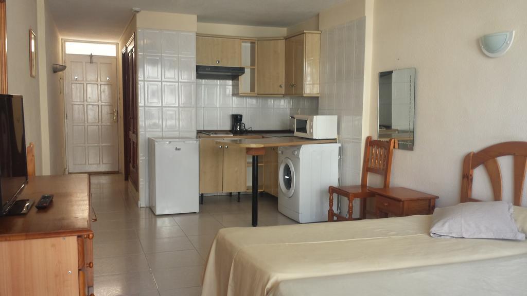 Apartamentos Borinquen 플라야데라스아메리카스 외부 사진